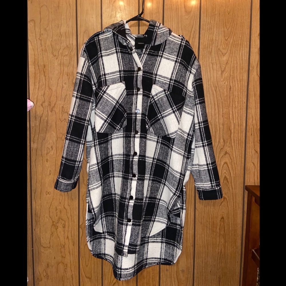 Forever 21 flannel pattern button up coat!